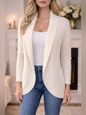 Express Cream Open-Front cardigan sweater with pockets